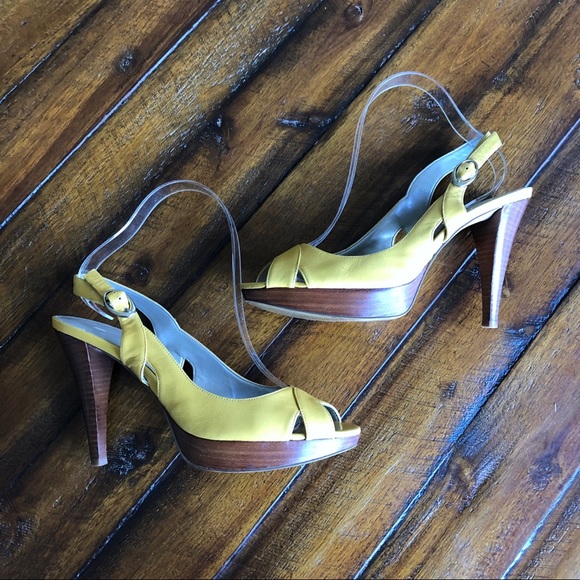 Marc Fisher Yellow Peep Toe Heels Strappy Sandals - Picture 3 of 9